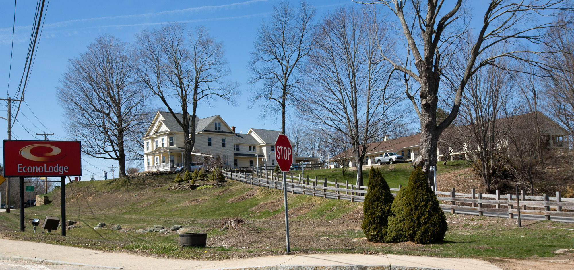 Econo Lodge Sturbridge Route 20 Exterior foto
